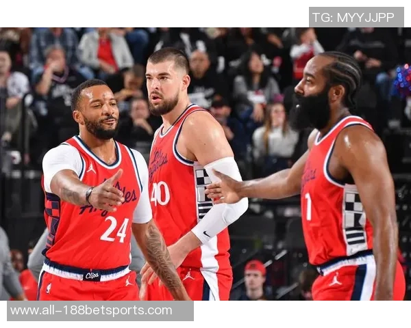 快船现状反思：管理层失责与核心球员年龄增长的双重影响