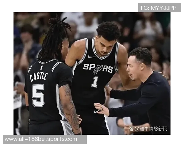 马刺与骑士首发阵容对决文班亚马领衔巴恩斯瓦塞尔卡斯尔福克斯共襄盛举